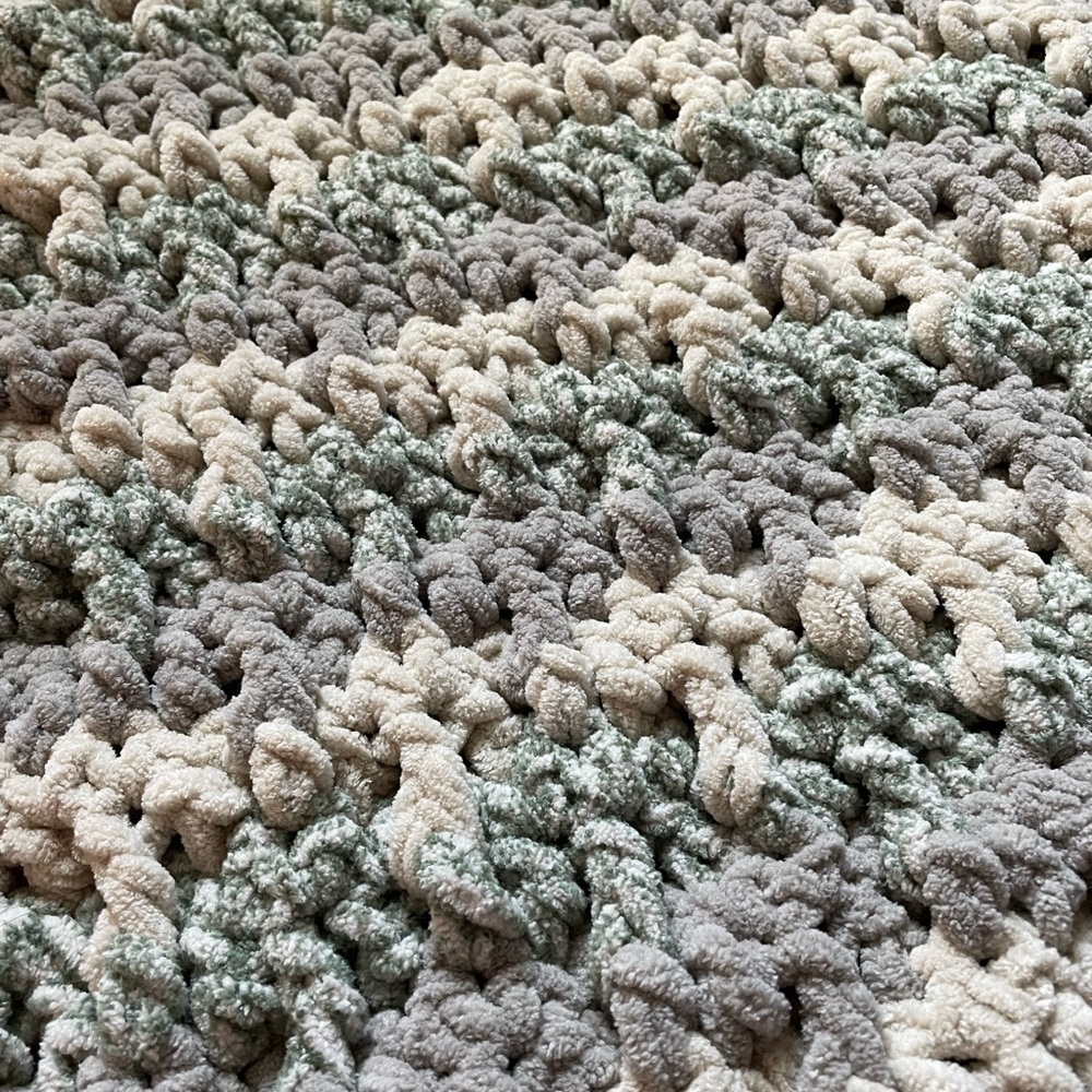 Handmade Jump Stripe Soft Squishy Multicolored Crochet Nursery Baby Blanket - Picture 6 of 7
